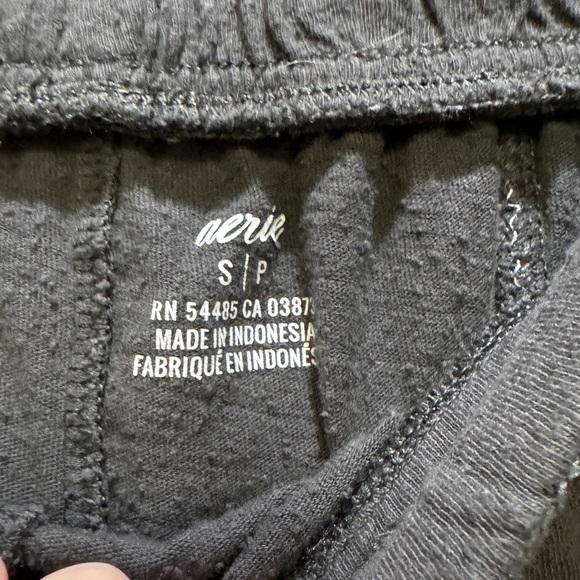American Eagle Aeros Lounge Joggers Like New Small Petite - Picture 4 of 4